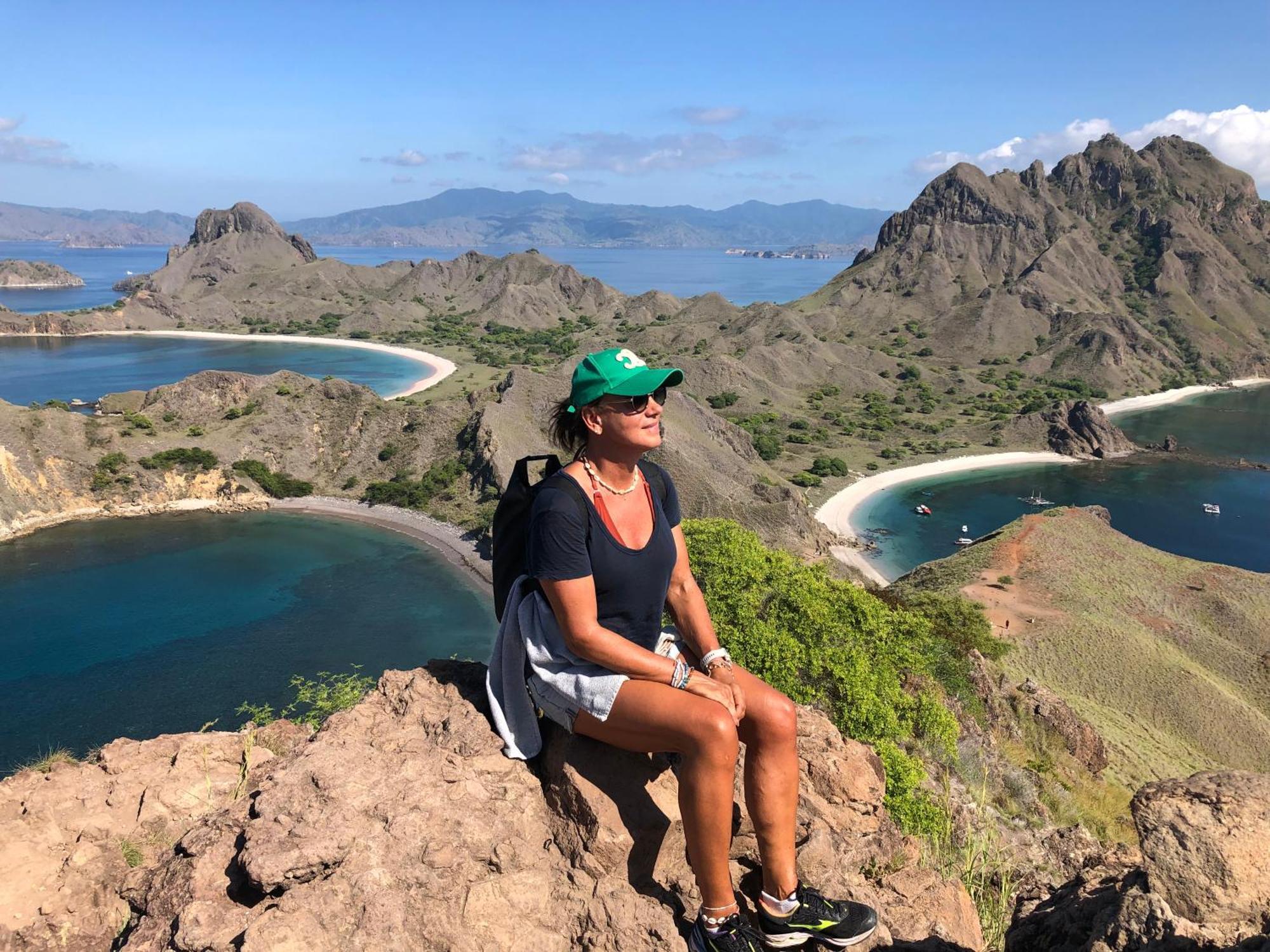 Dua Putri Komodo Homestay Εξωτερικό φωτογραφία